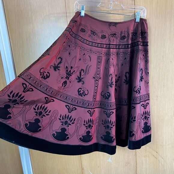 Vintage 90s Flocked Velvet Trim A-Line Midi Skirt Maroon and Black Holiday Party - Picture 7 of 8